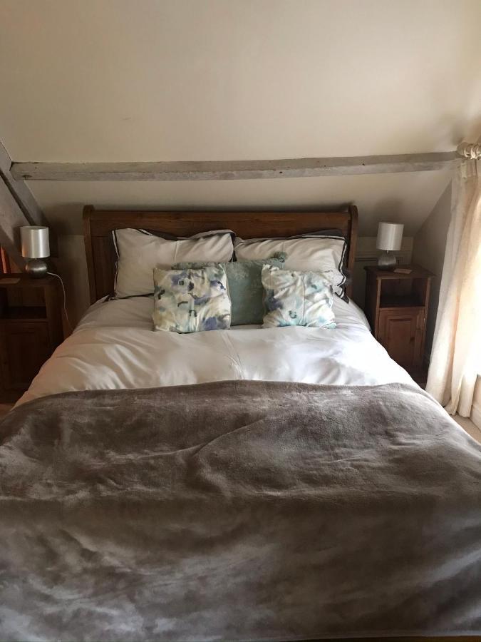 Dove Cottage Bisley  Екстериор снимка