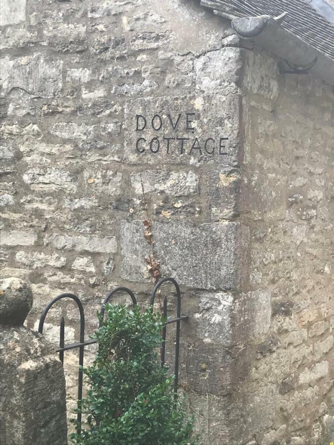 Dove Cottage Bisley  Екстериор снимка